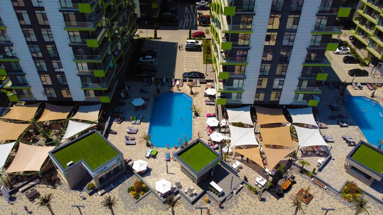 Coral Aparthotel Pool & Spa Mamaia Nord Navodari Bagian luar foto