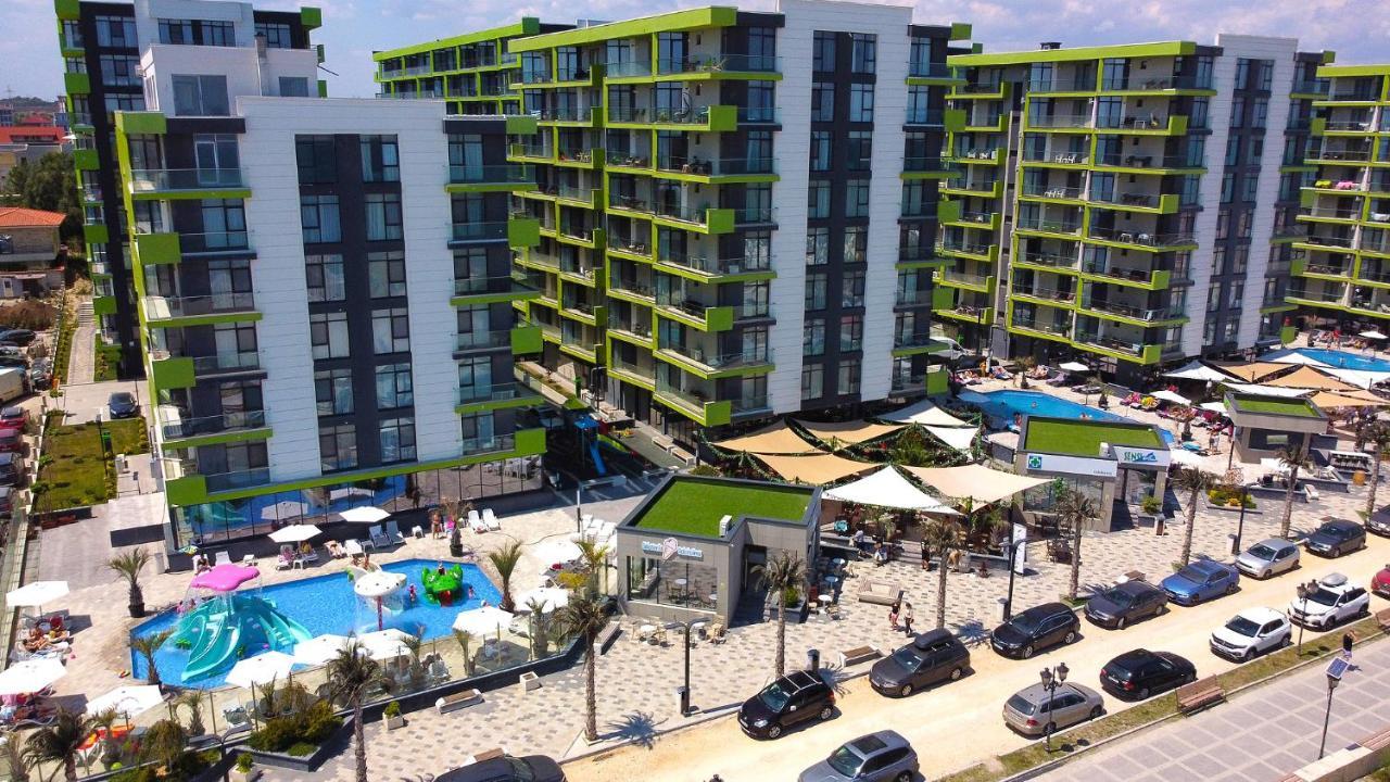 Coral Aparthotel Pool & Spa Mamaia Nord Navodari Bagian luar foto